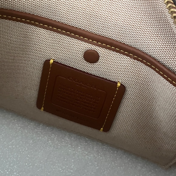 Coach Rogue 25 Brass/Papaya NWT - Picture 9 of 11